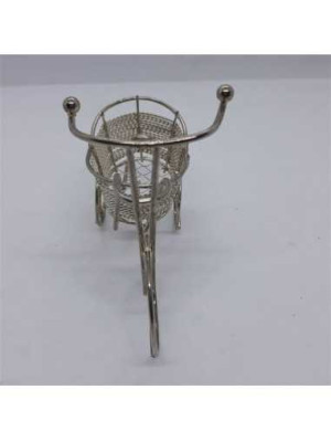 Ornament tricicleta din sarma metalica argintie 2