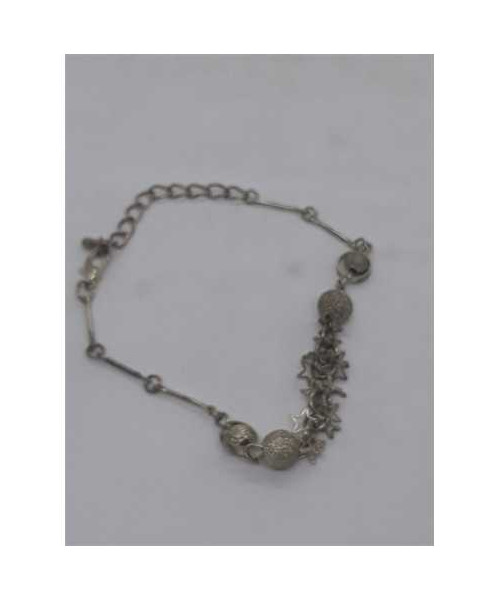 Bratara argintie cu bilute si stelute