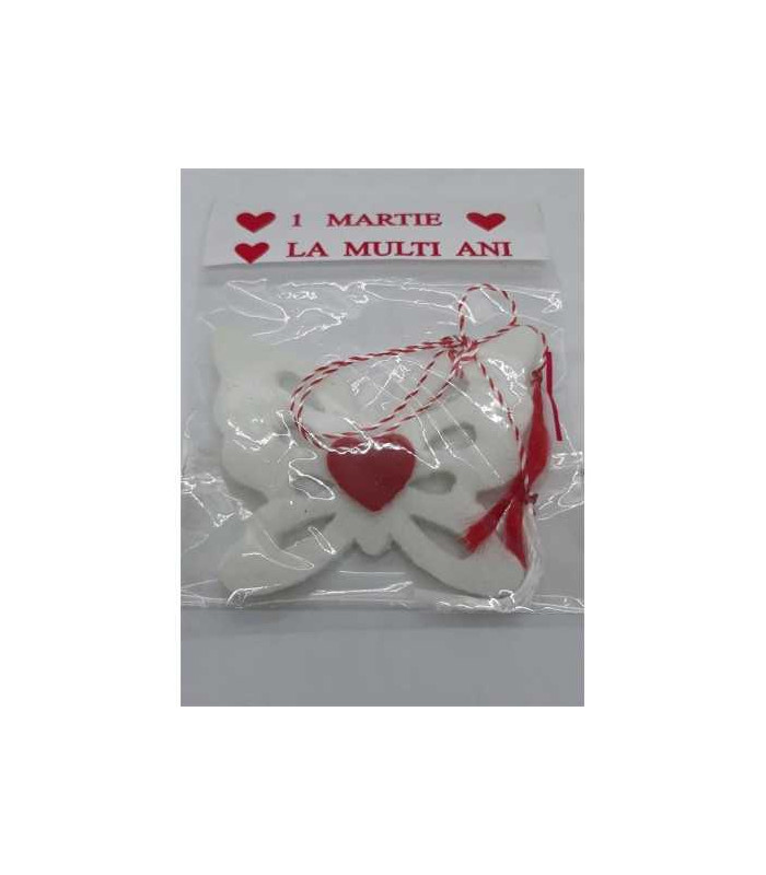 Martisor fluturas cu inimioara