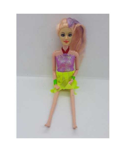 Papusica cu parul roz si sufite mov