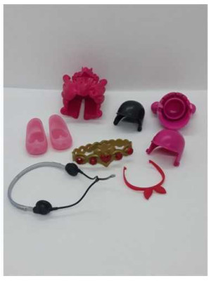 Set cu accesorii pentru papusi