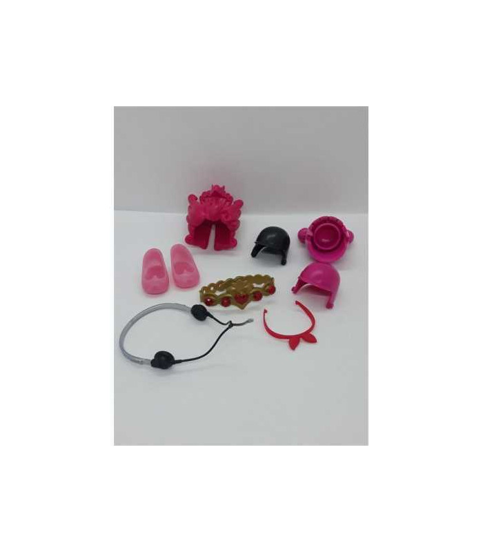 Set cu accesorii pentru papusi