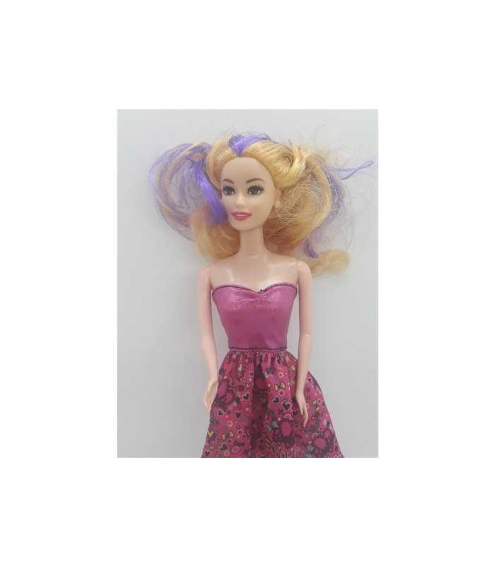 Papusica cu parul blond cu suvite mov si cercei 27 cm