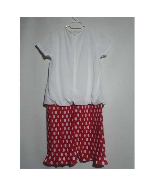 Rochita cu buline pentru fetite