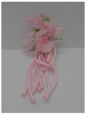 Brosa din material textil floare cu franjuri