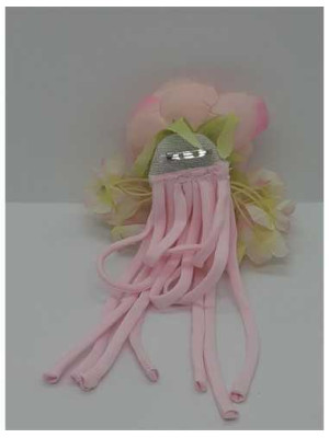 Brosa din material textil trandafir roz cu franjuri 2