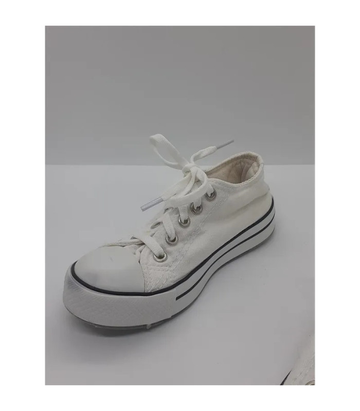 Tenisi albi pentru fetite cu luminite nr 29 Converse