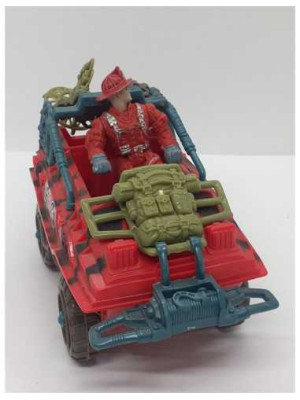 Masinuta din plastic pentru copii Jeep Comando cu figurina