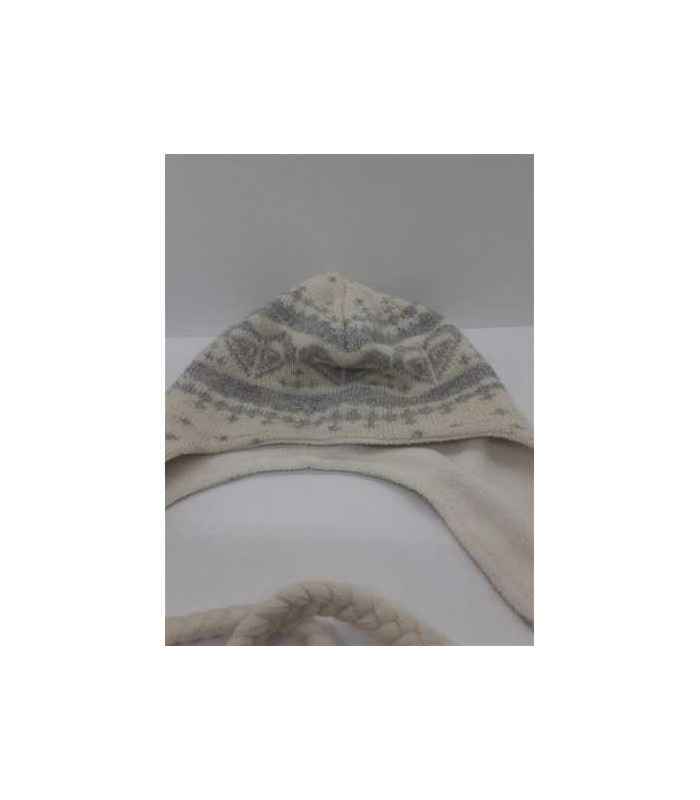 Caciula pentru fete cu model