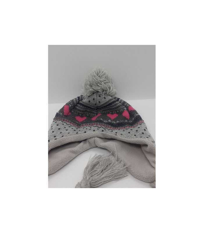 Caciula cu ciucure pentru fetite