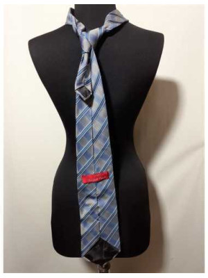 Cravata albastra cu dungi Lorendi Capri 2