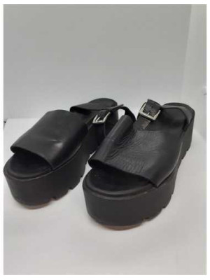 Sandale dama cu talpa inalta nr 40
