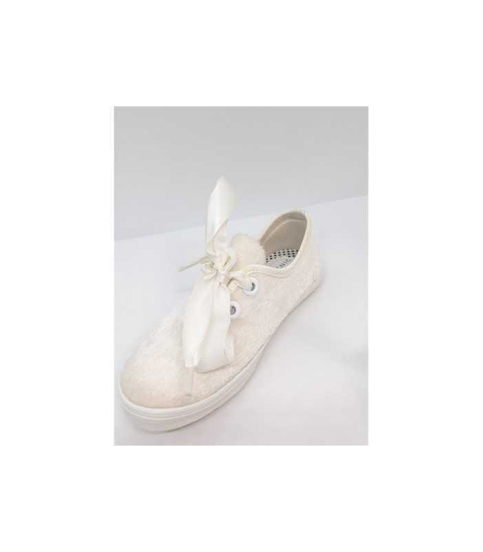 Tenisi pentru fetite model deosebit Rope Picnic marime 29