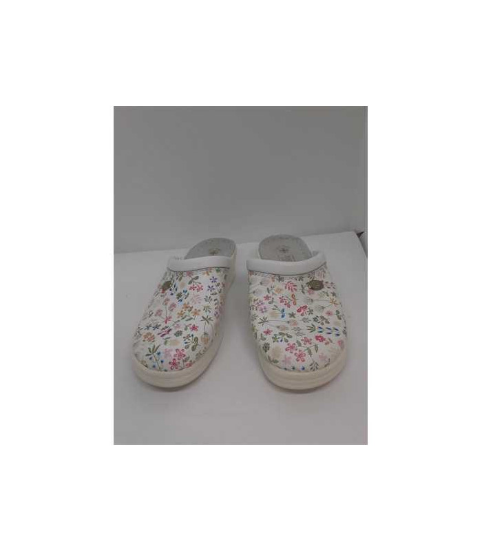 Saboti medicali din piele cu imprimeu floricele Sanital Light marime 35