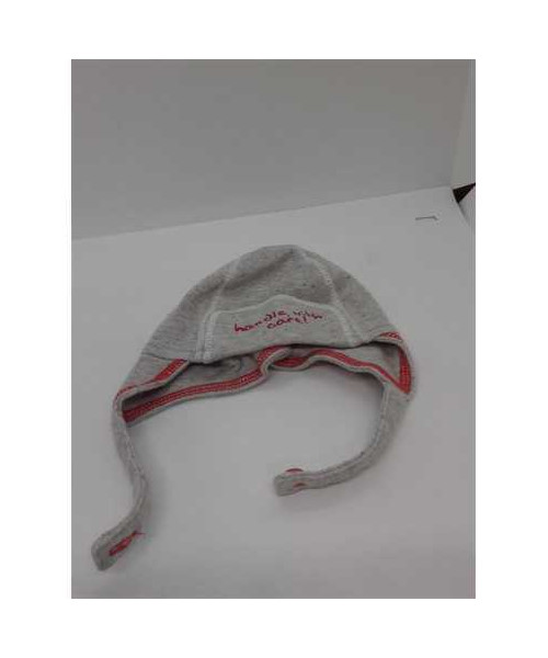 Caciulita care se leaga sub barbie Prenatal