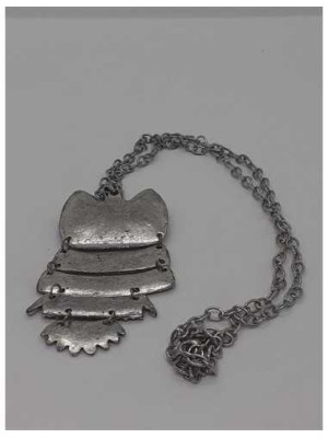 Lantisor cu pandantiv bufnita cu ochii din margele negre 2