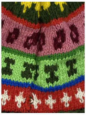 Caciula copii tricotata multicolora cu ciucure marime 3 4 ani 2
