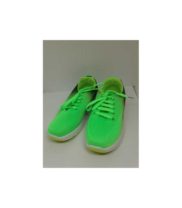 Adidasi model universal culoare verde marime 39