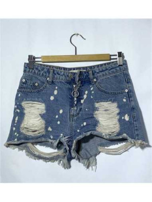 Pantaloni scurti dama model rupt Stradivarius