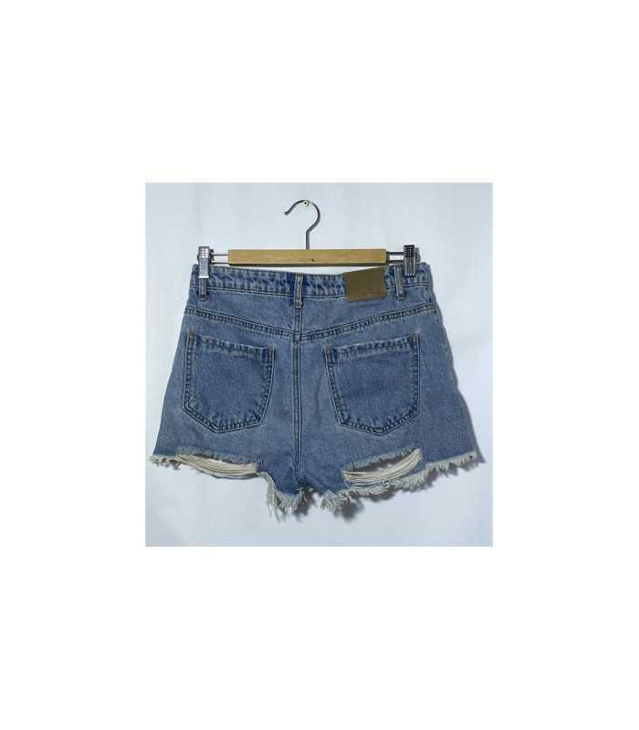 Pantaloni scurti dama model rupt Stradivarius