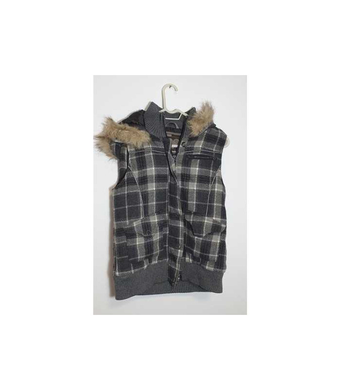 Vesta dama in carouri marimea M Madonna