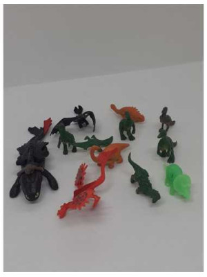 Set 12 figurine dinozauri diverse modele pentru copii