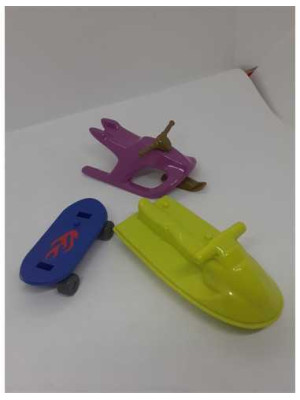 Set 3 accesorii pentru papusi din plastic 2