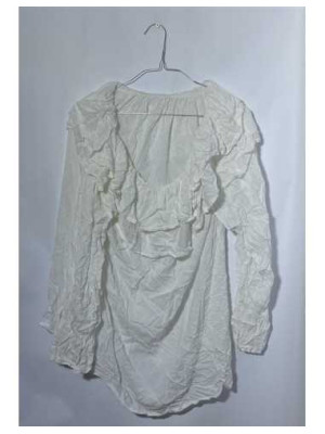 Bluza dama cu decolteu si volane