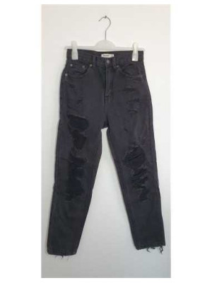 Pantaloni Jeans de dama model rupt PULL&BEAR