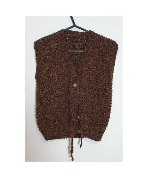 Vesta tricotata pentru fetite