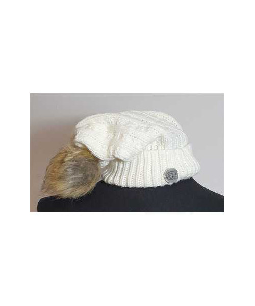 Caciula alba tricotata cu ciucure din blanita artificiala Eau Thermale Avene