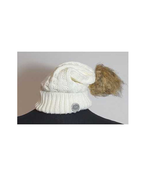 Caciula alba tricotata cu ciucure din blanita artificiala Eau Thermale Avene