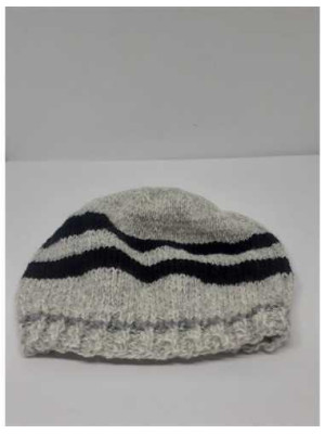 Caciula crosetata pentru copii culoare gri cu dungi