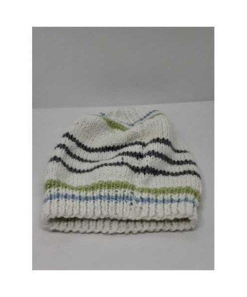 Caciula crosetata pentru copii cu dungulite colorate