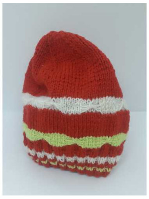 Caciulita crosetata pentru fetite multicolora