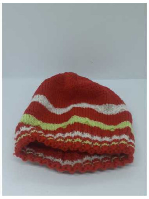 Caciulita crosetata pentru fetite multicolora 2