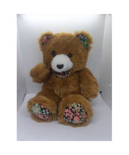 Ursulet de plus cu papion multicolor 41 cm