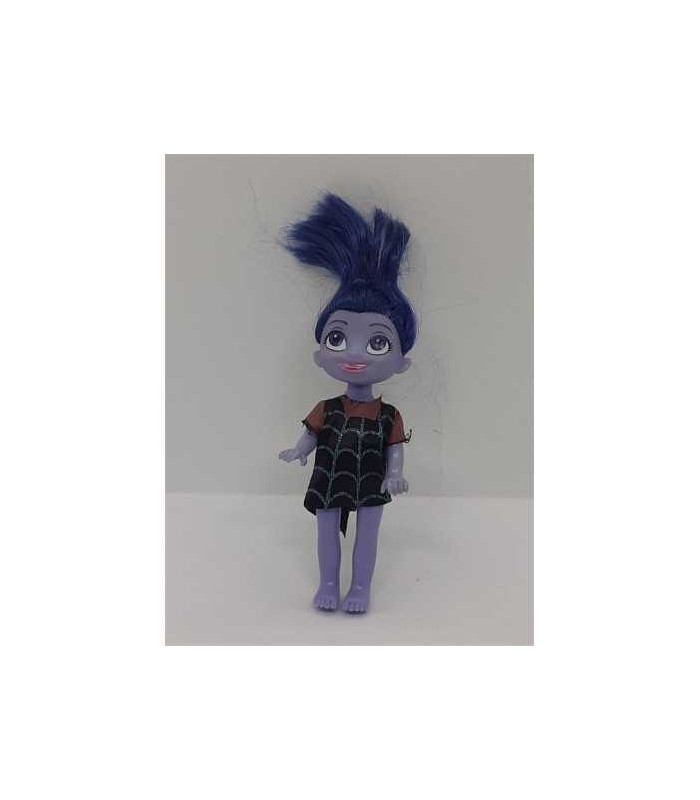 Papusa mica Vampirina 15 cm
