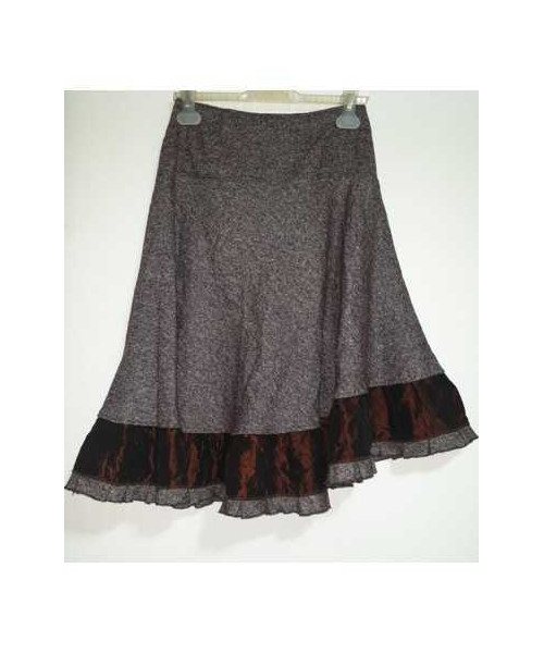 Fusta dama cu volan pentru primavara