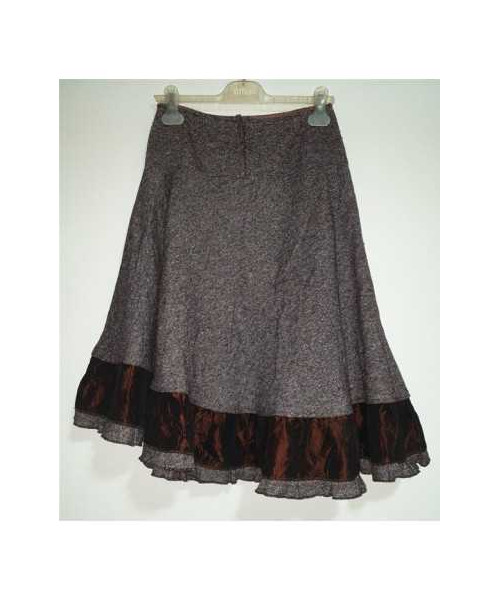 Fusta dama cu volan pentru primavara