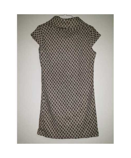 Rochie de dama fara maneci si cu guler intors