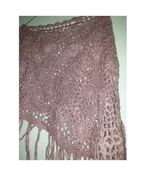Poncho dama roz tricotat cu franjuri