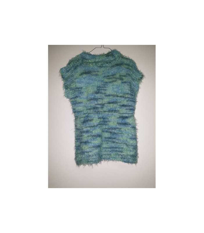 Pulover dama pufos cu maneca scurta si guler inalt