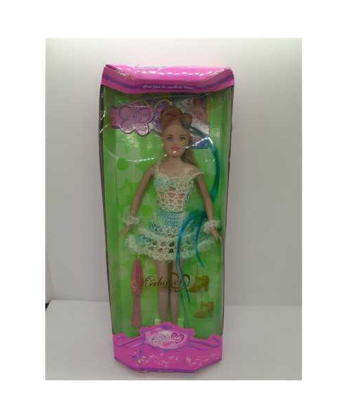 Papusa cu rochita tricotata si suvite culoare bleu