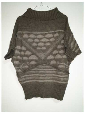 Pulover tricotat de dama cu guler inalt 2
