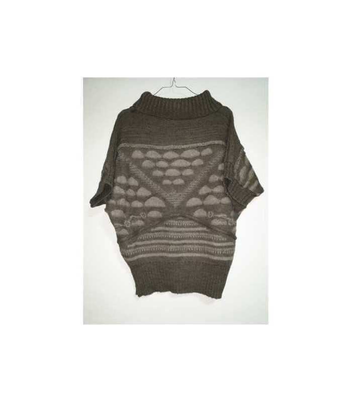 Pulover tricotat de dama cu guler inalt