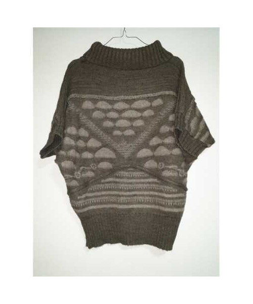 Pulover tricotat de dama cu guler inalt