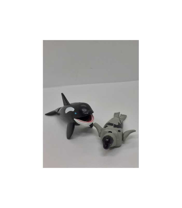 Set doua figurine din plastic Leu de mare si Balena K&M