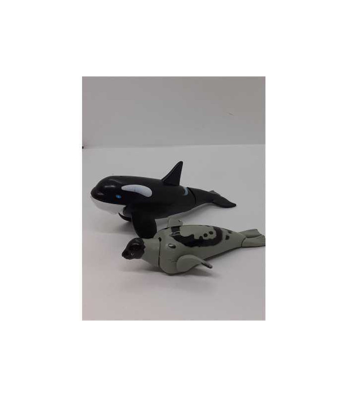 Set doua figurine din plastic Leu de mare si Balena K&M