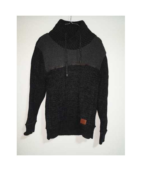 Pulover tricotat barbatesc cu snur la guler FASHION